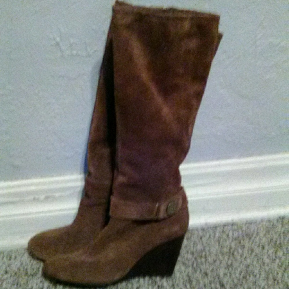 Bgbg suede boots